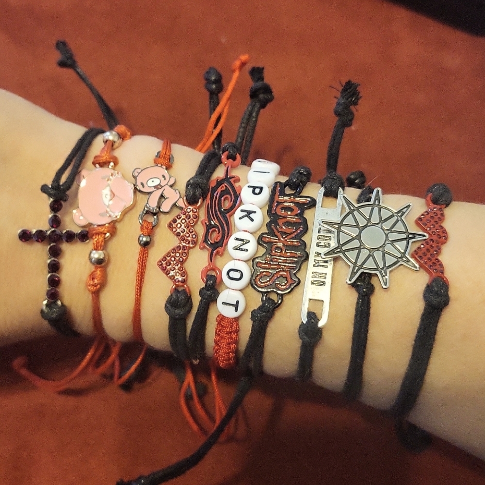 Various adjustable bracelets